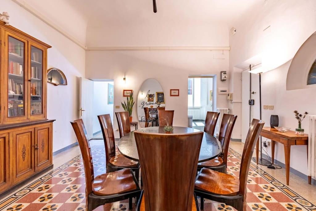 Academia Of Davide Spacious Apartment Firenze Esterno foto